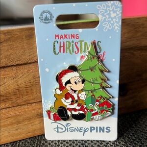 Disney Christmas Mickey Mouse Pin
